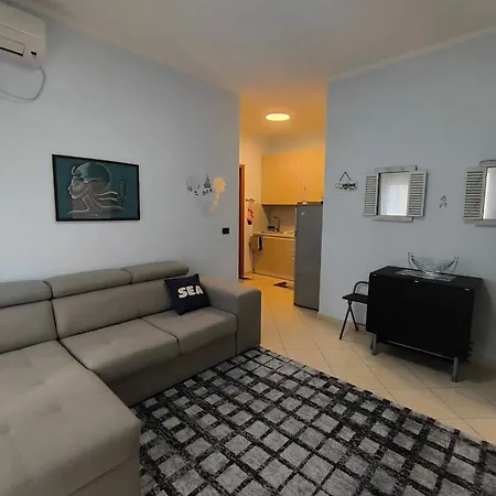 Lungomare Sea Apartman *
